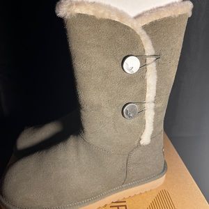 Koolaburra by UGG Kinslei Tall Dusty Olive Woman’s 8